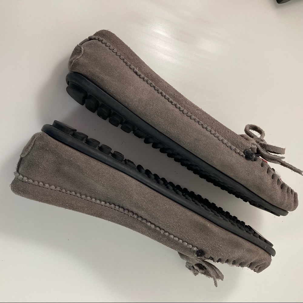Grey Suede beaded Minnetonka moccasins 9 B032 - Picture 8 of 10